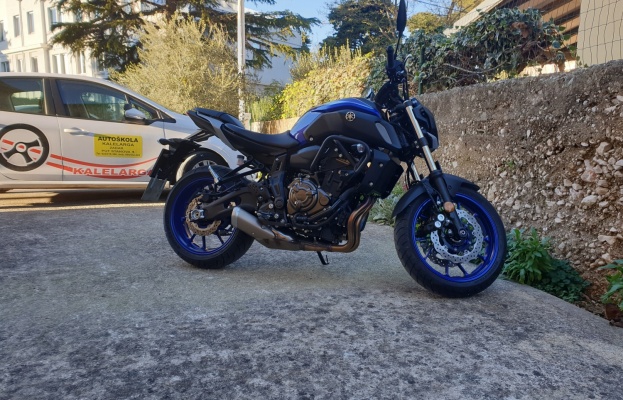 Yamaha MT07