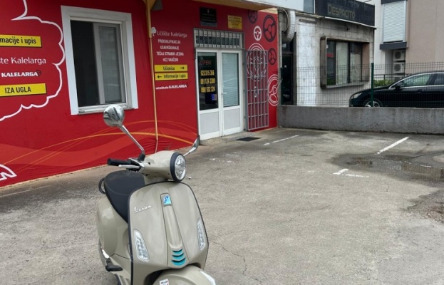 Vespa automatic, primavera